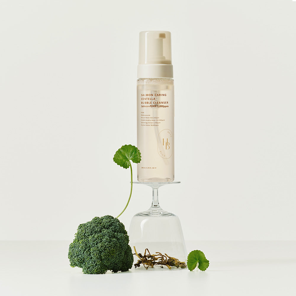 (Limpiador facial Calmante) HEVEBLUE Salmon Caring Centella Bubble Cleanser 200ml